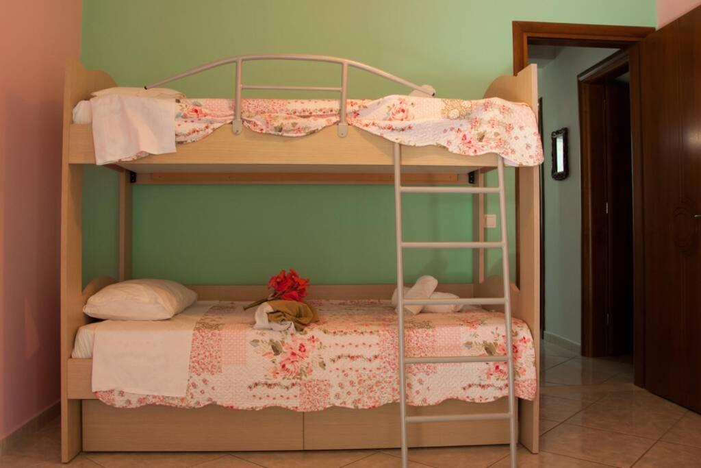 Angelika Holiday home Liapades