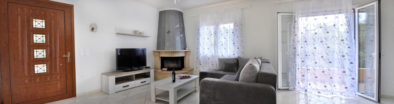 Angelika Holiday home Liapades